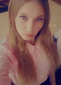 green-eyed-kitty's Offline Chat Room