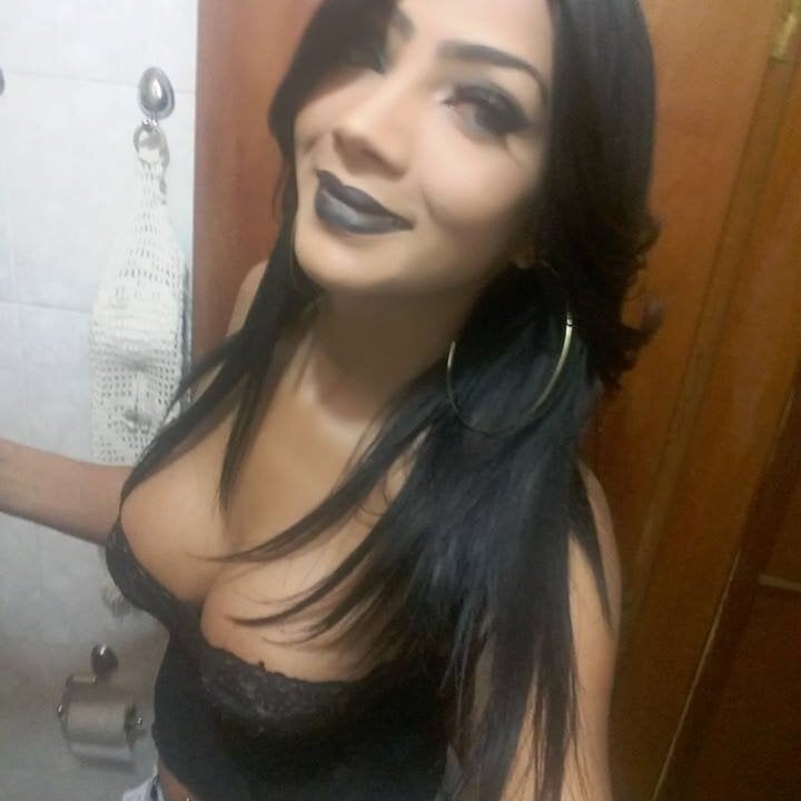 Live sex webcam photo for rayaneferraz #290011778