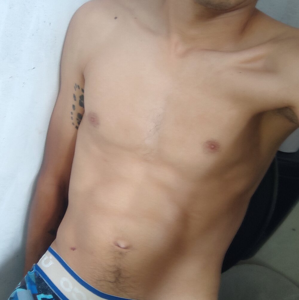 sebxxx19 from stripchat