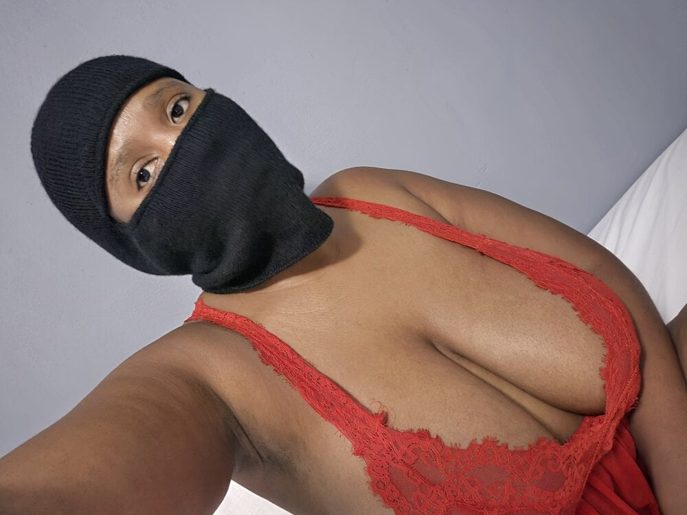 Amanda41109's Offline XXX Chat