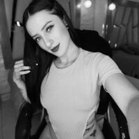 lucywest_cg's webcam live show