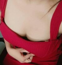 Naughtyy_baby's webcam live show