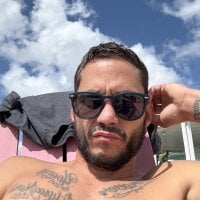 CubanD4u's webcam live show