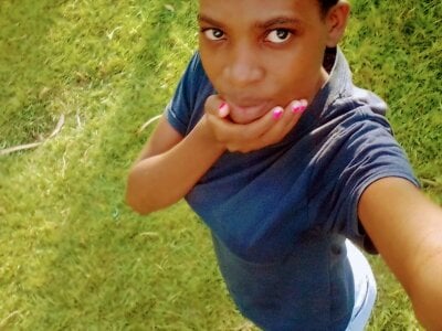 Pretty-lolo