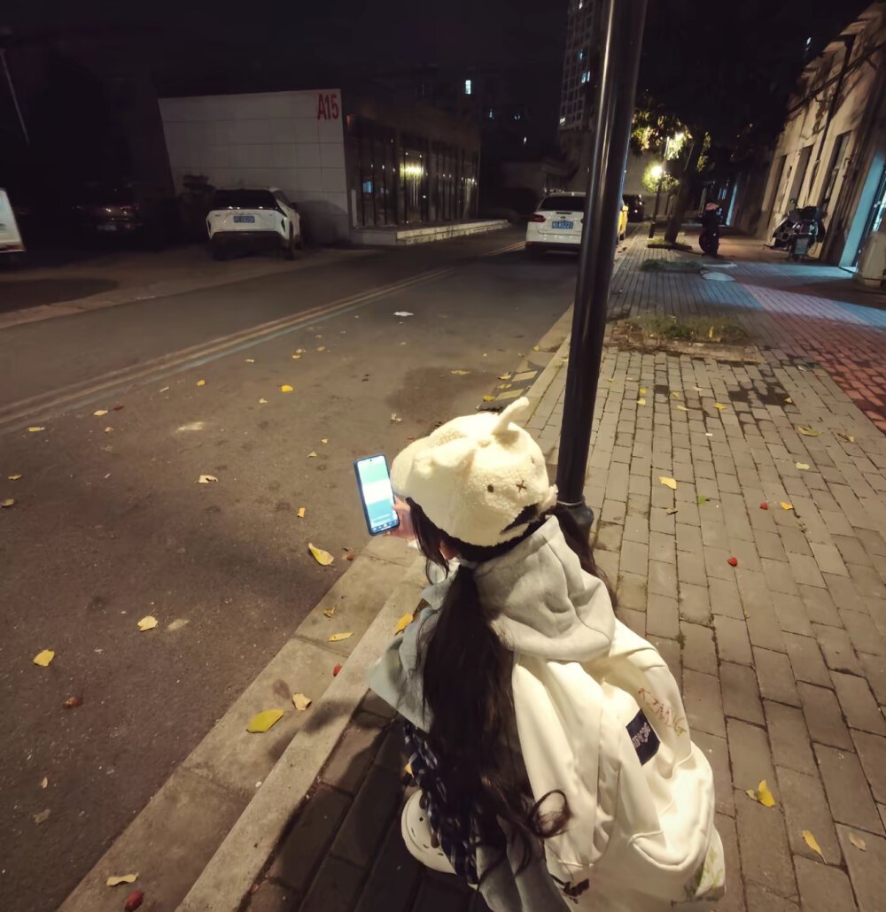 livesexr.com jia_jia_ livesex profile in ask-me-i-might-tell cams