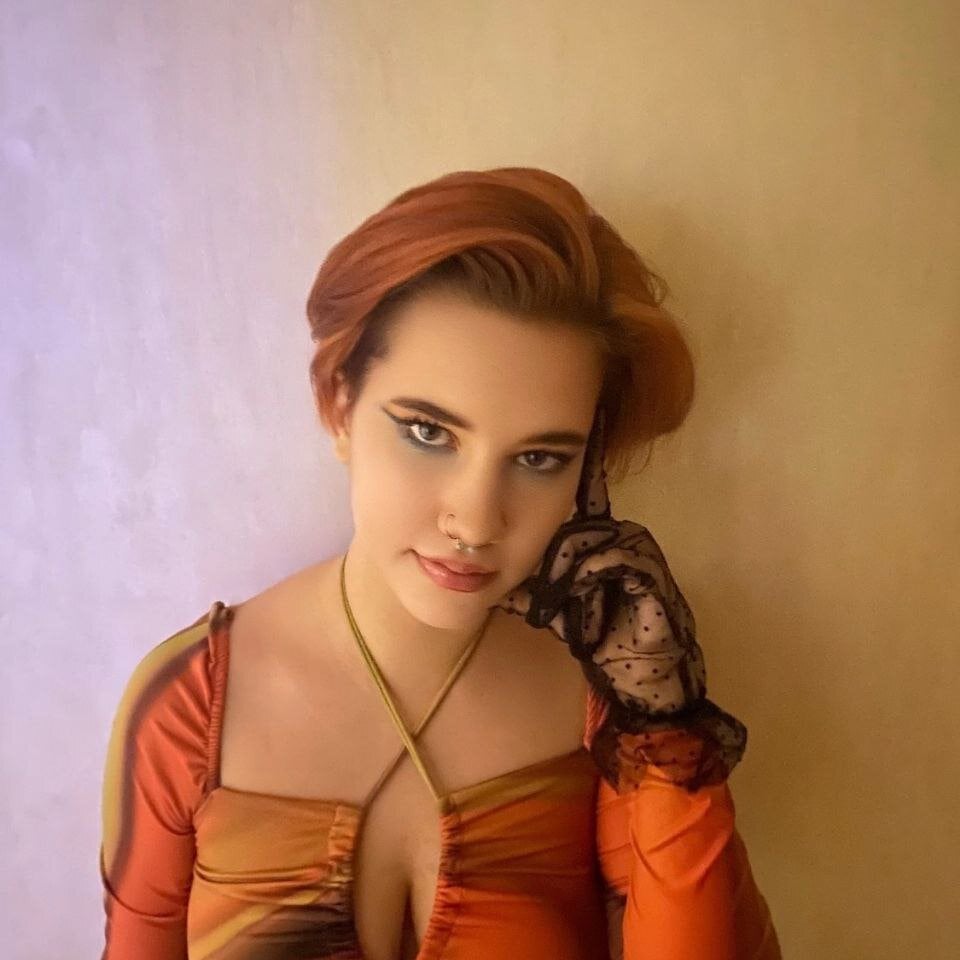 Lois Coxson