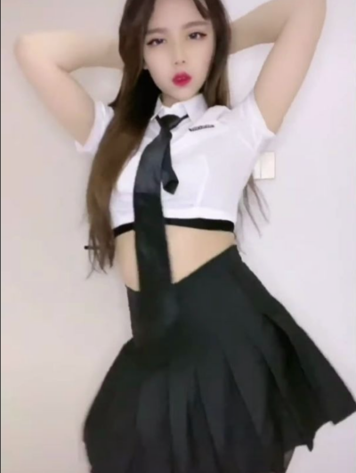 guhuoHuo 🧡 live naked webcam