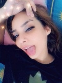 thequeensex's Offline Chat Room