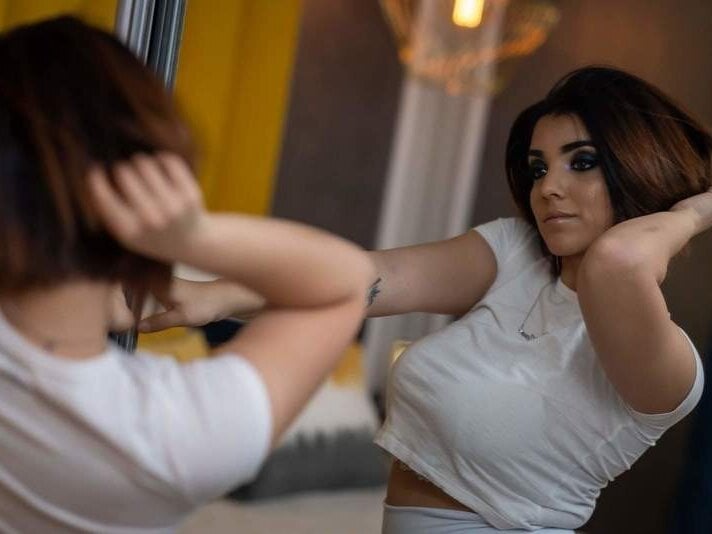 Emma_Rhoadess profile