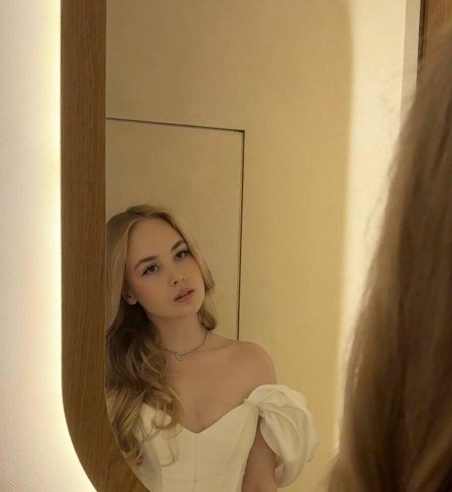 cheapadultsexcams.com ashliejauch livesex profile in ssomewhere-in-the-world cams
