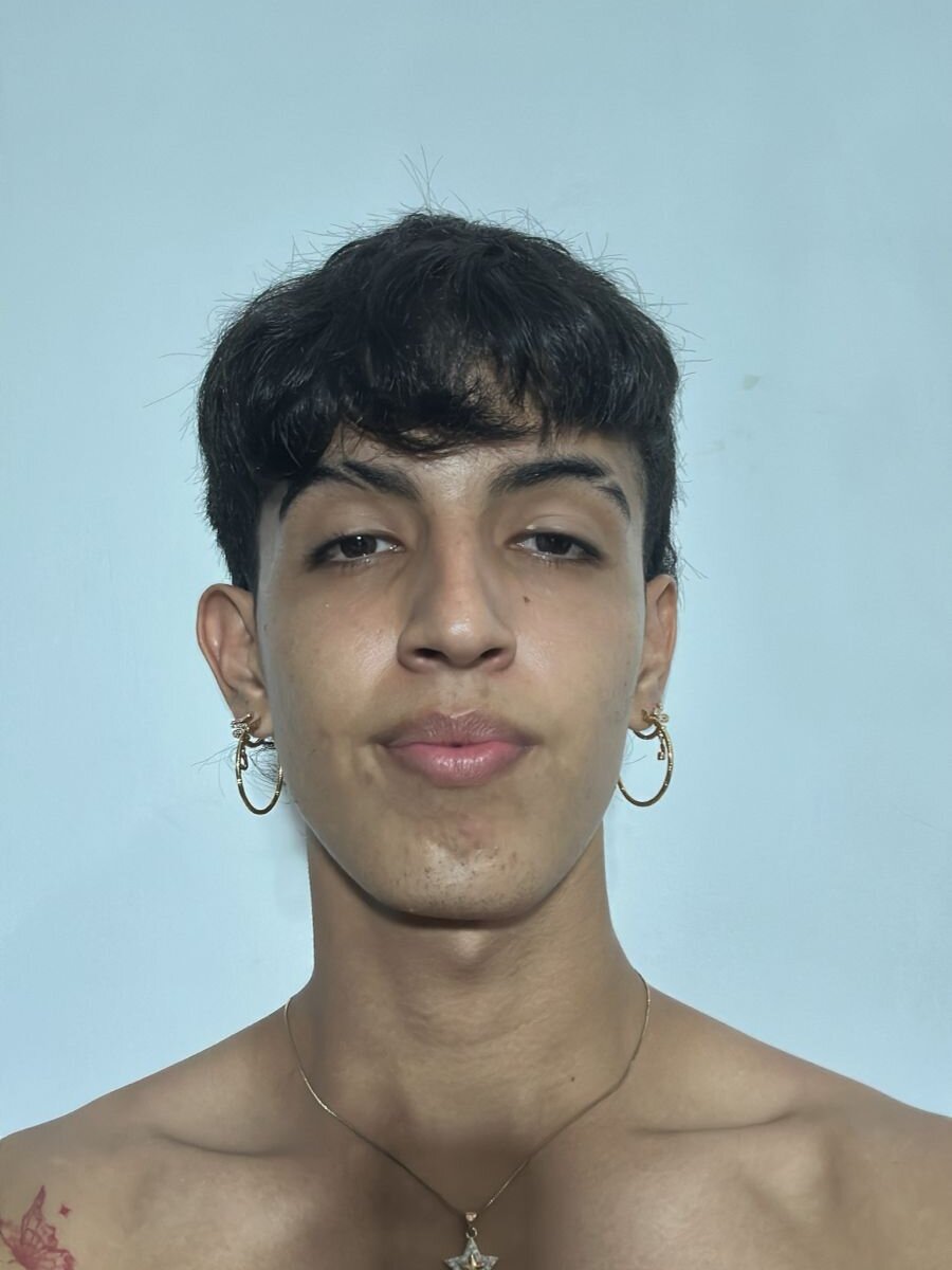 gabrielhot_20 profile