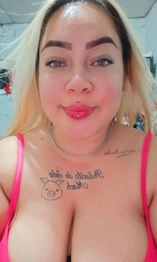 corina_montesol from stripchat