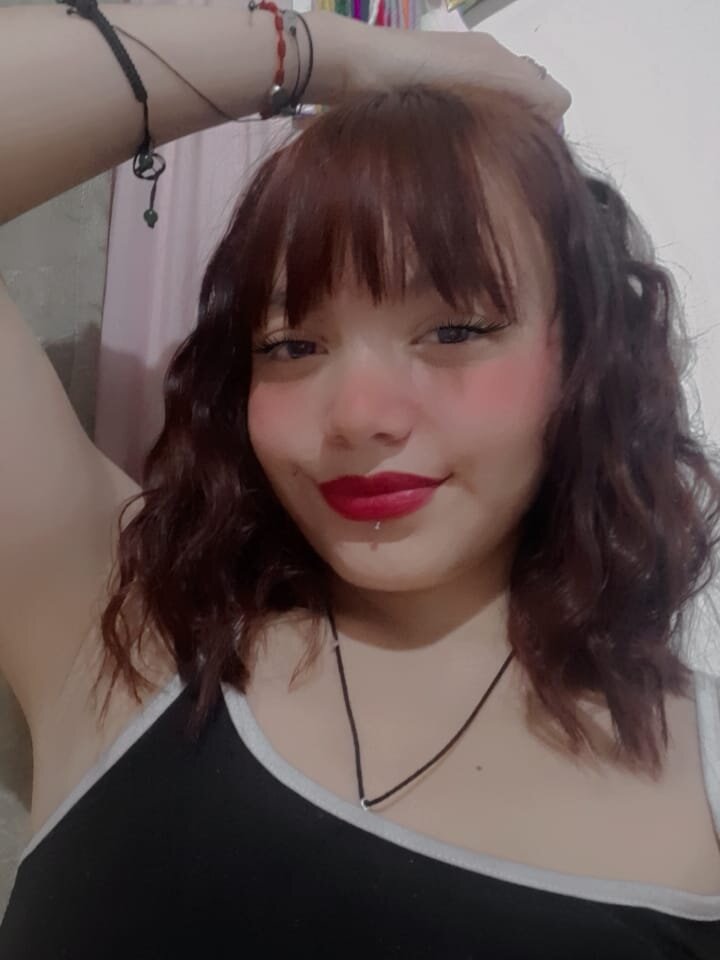 ZOE_MOON2 Webcam Model Profile | xHamsterLive
