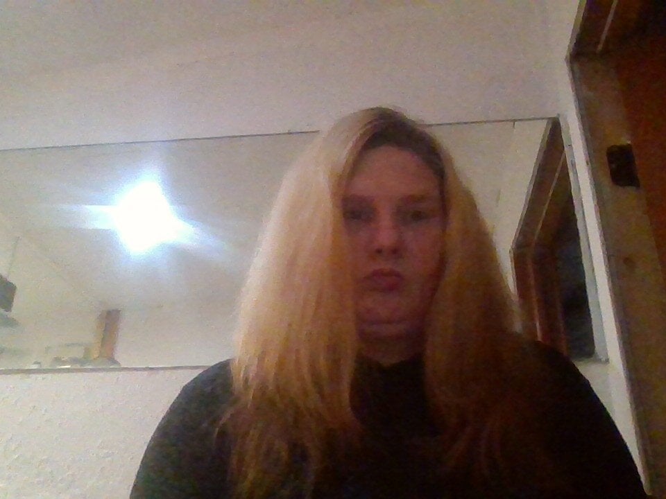 livesex.fan sexualsadie18 livesex profile in my-connection-schedule-is-10-am-to-4-pm-colombia-time-rest-monday cams