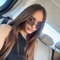 IrinaShayk18's Offline Chat Room