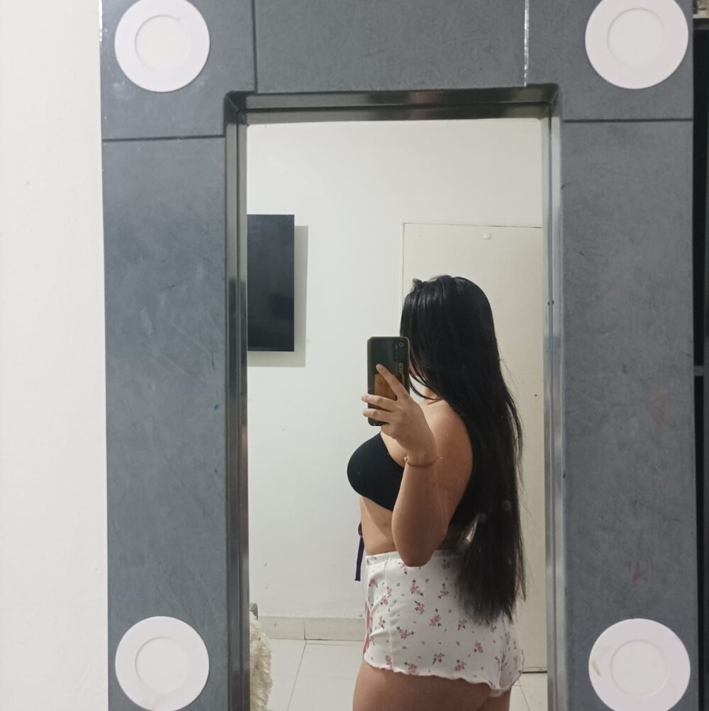 groupsexlivecams.com loveshae__ livesex profile in sweden cams