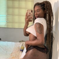 badgal_ebony's Offline Chat Room