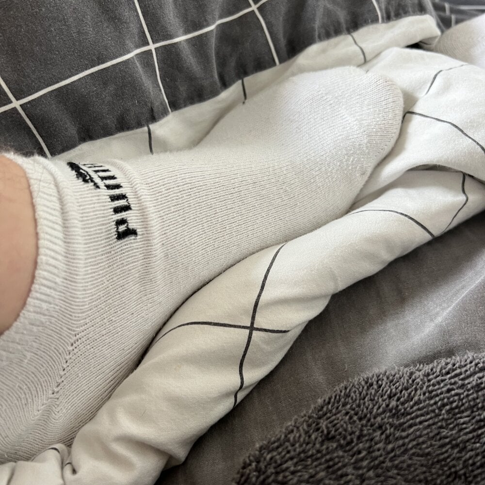 HotYoungTwink77