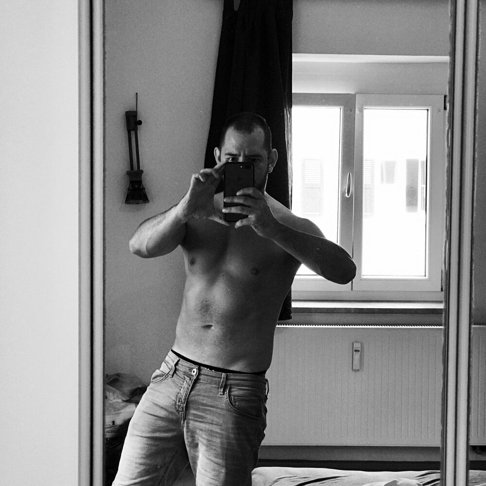 paintoy666 from stripchat