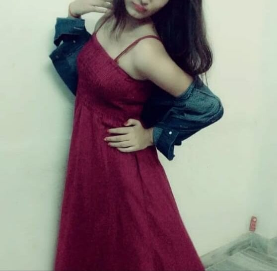 sizzling_quinn webcam profile - Azerbaijani