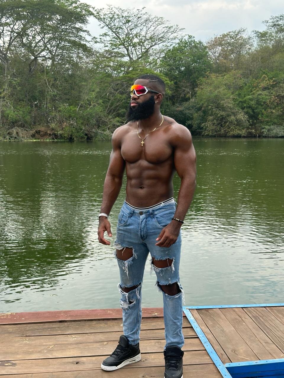 Carter_James