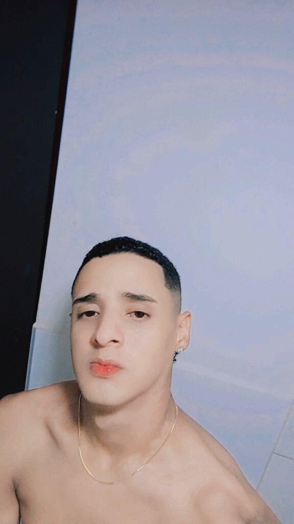 dereck_hot_