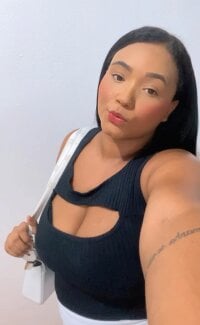 pretajaponesaaa's Offline Chat Room