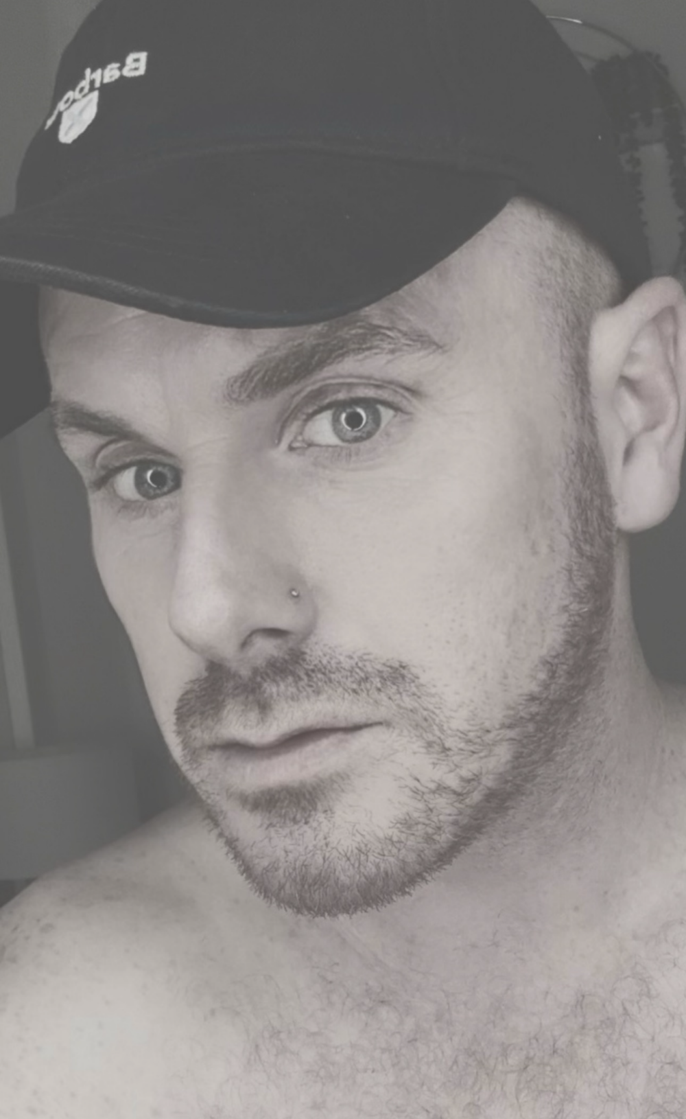 redlad1981's Offline XXX Chat