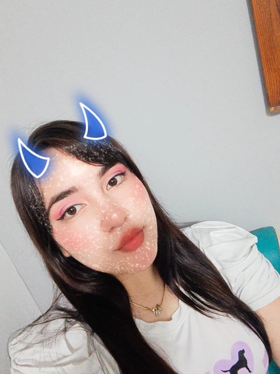 Camila-Parker profile