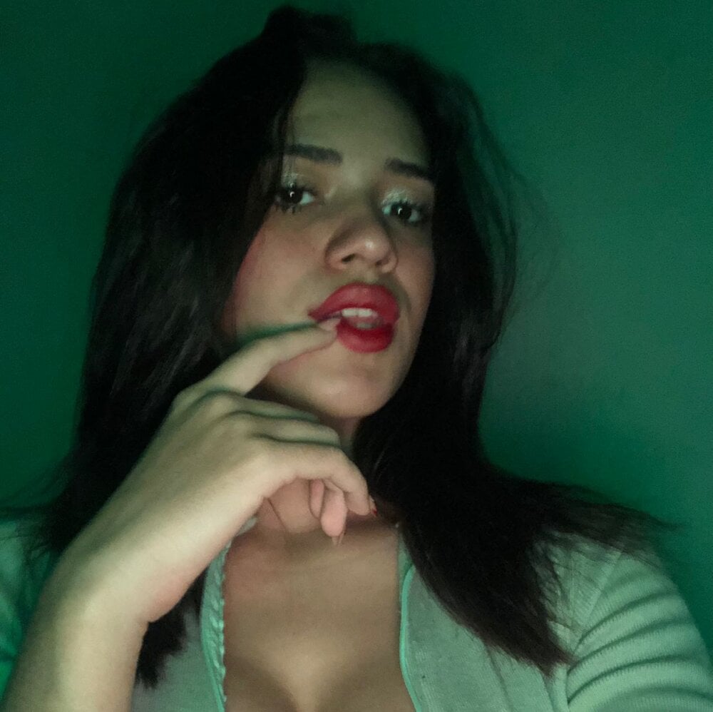 Cloe_yeraldy_ Cam Model Free Live Sex Show & Chat Stripchat