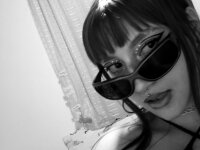 halita_'s Offline Chat Room