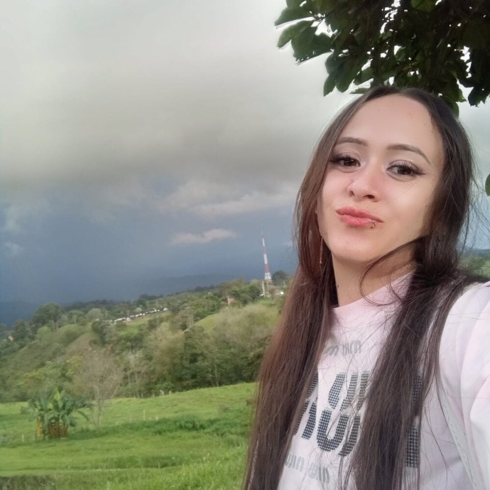 stripchat samanta-rose