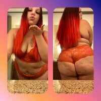 bbwbrittanylynn's Offline Chat Room