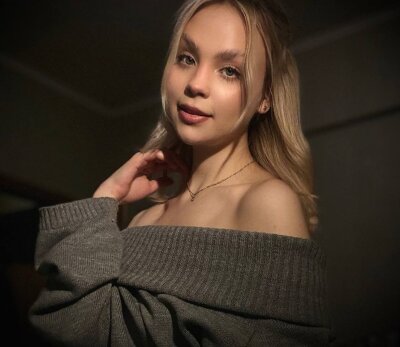 beckyduty from stripchat