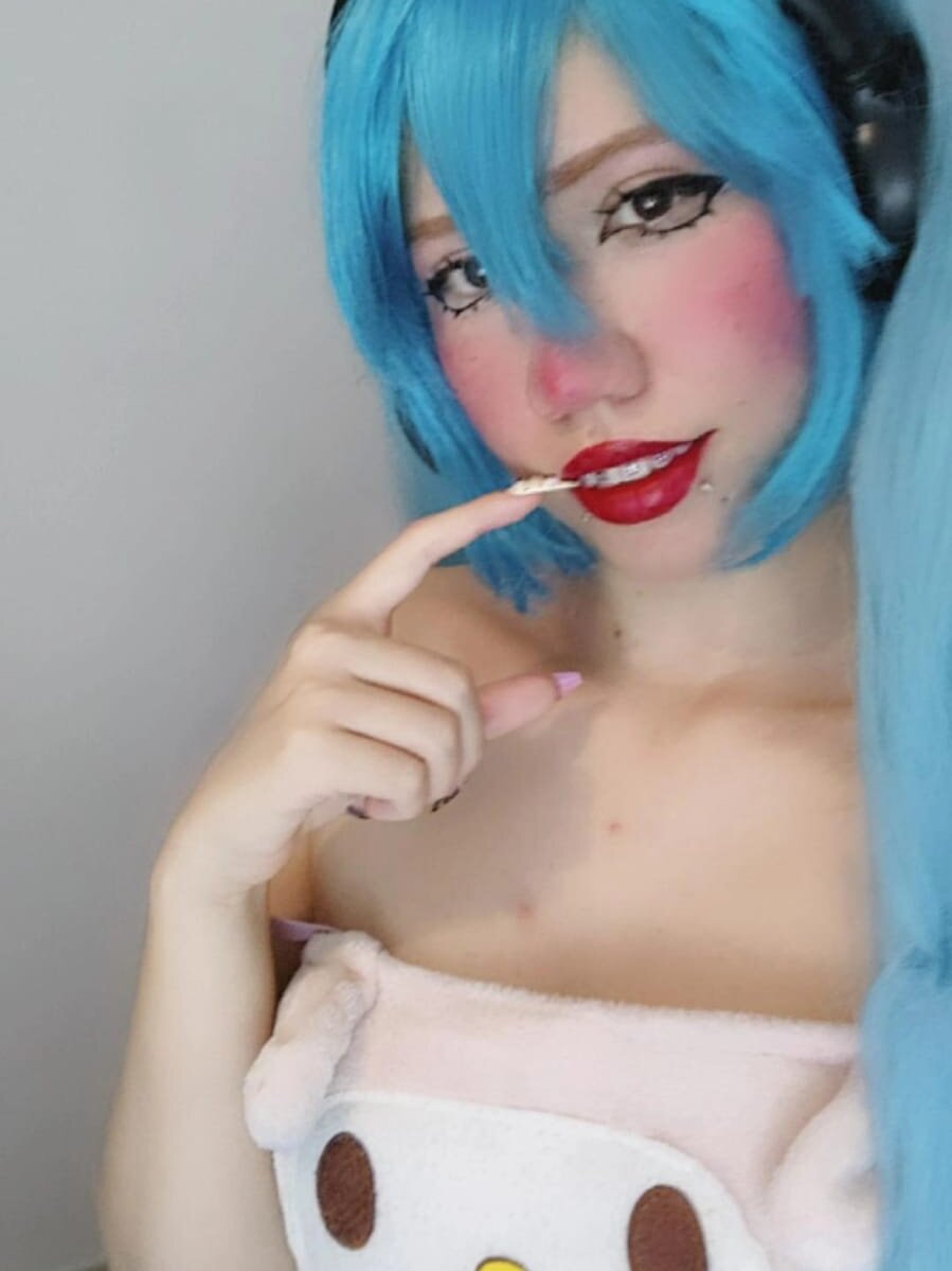 cheapadultsexcams.com miiku_kita livesex profile in ssa cams