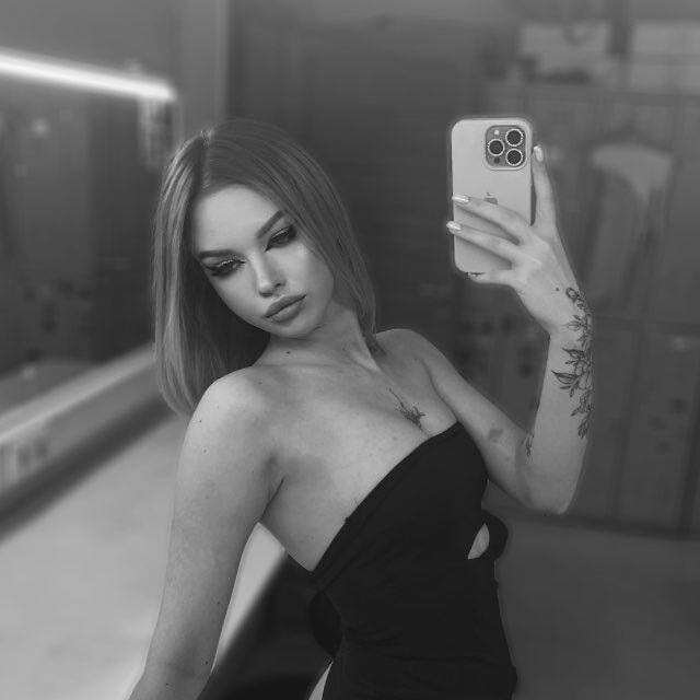 rudecam.live adellime livesex profile in on-suitcases cams