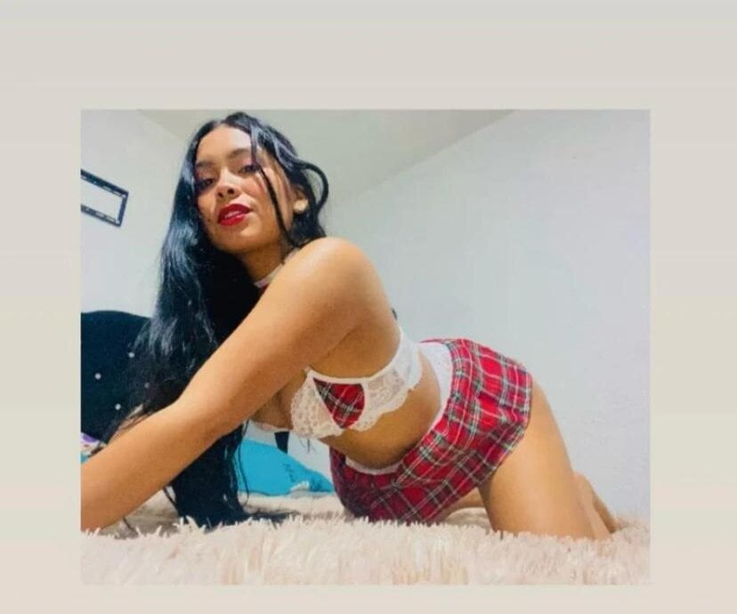 Zyanee profile