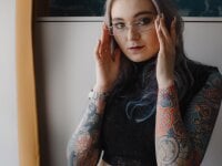 Chelsea_Widmore's Offline Chat Room