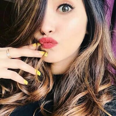 Hot_Khushboo