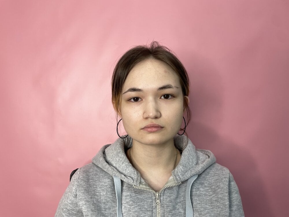 pennieisakson webcam livesex profile in latina cams