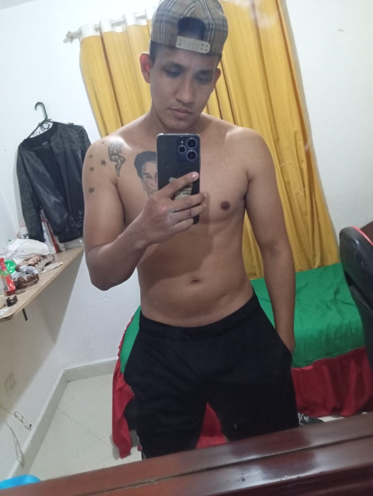 ayaguna_xxx
