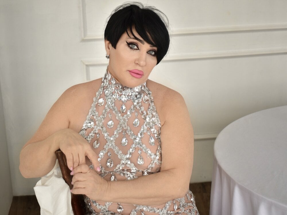 pornos.live kiratempt livesex profile in i-am-from-the-french-town-of-angers cams