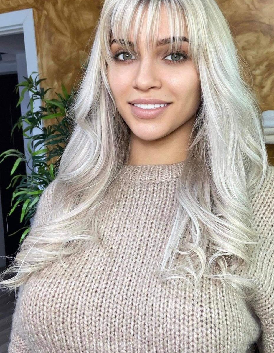 Live sex webcam photo for Lorehottie #290076452