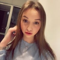 Viola_Tores' Offline Chat Room