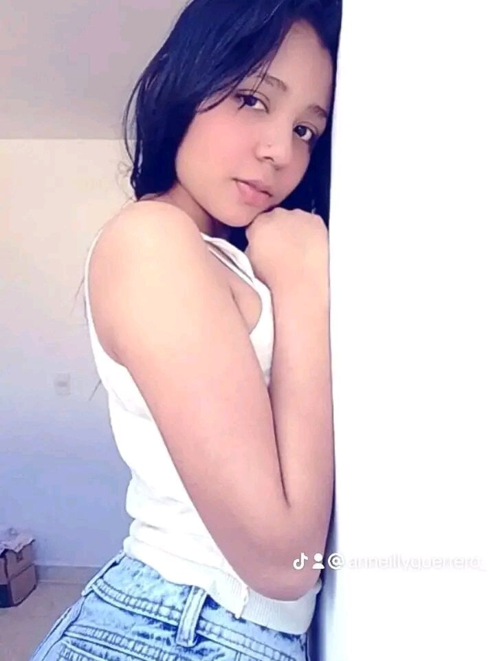 Itzel Fisting