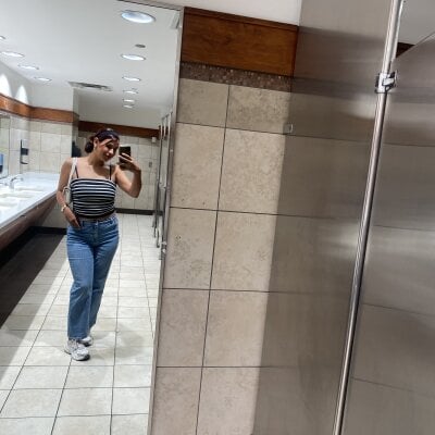 Hmom Female Newyoung Sex Cam