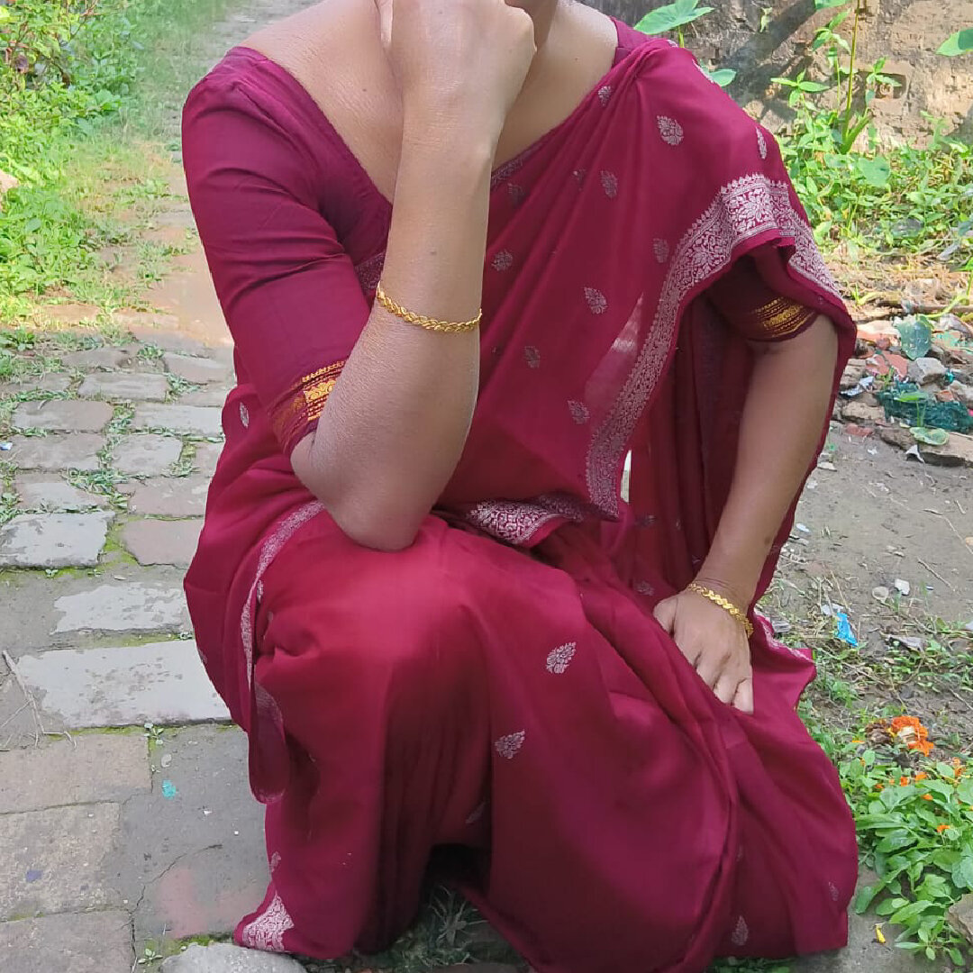 Cute-Kangna