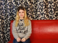 darina201120's Offline XXX Chat