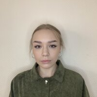 JuliaButIer's Offline Chat Room