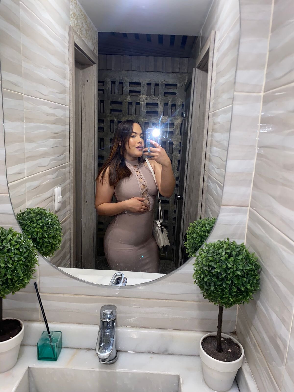 Cleo_rayne